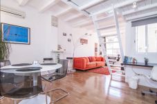 Ferienwohnung in Barcelona - TERRACE DUPLEX at SAGRADA FAMILIA/GRACIA