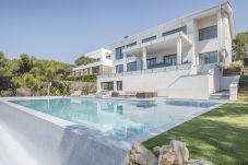 Villa en Tarragona - TH85 Exclusiva Villa con Vistas al Mar